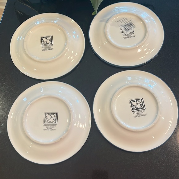 Salad Plate Black Forest Fruits by HERITAGE MINT - Set of 4 - Picture 6 of 7
